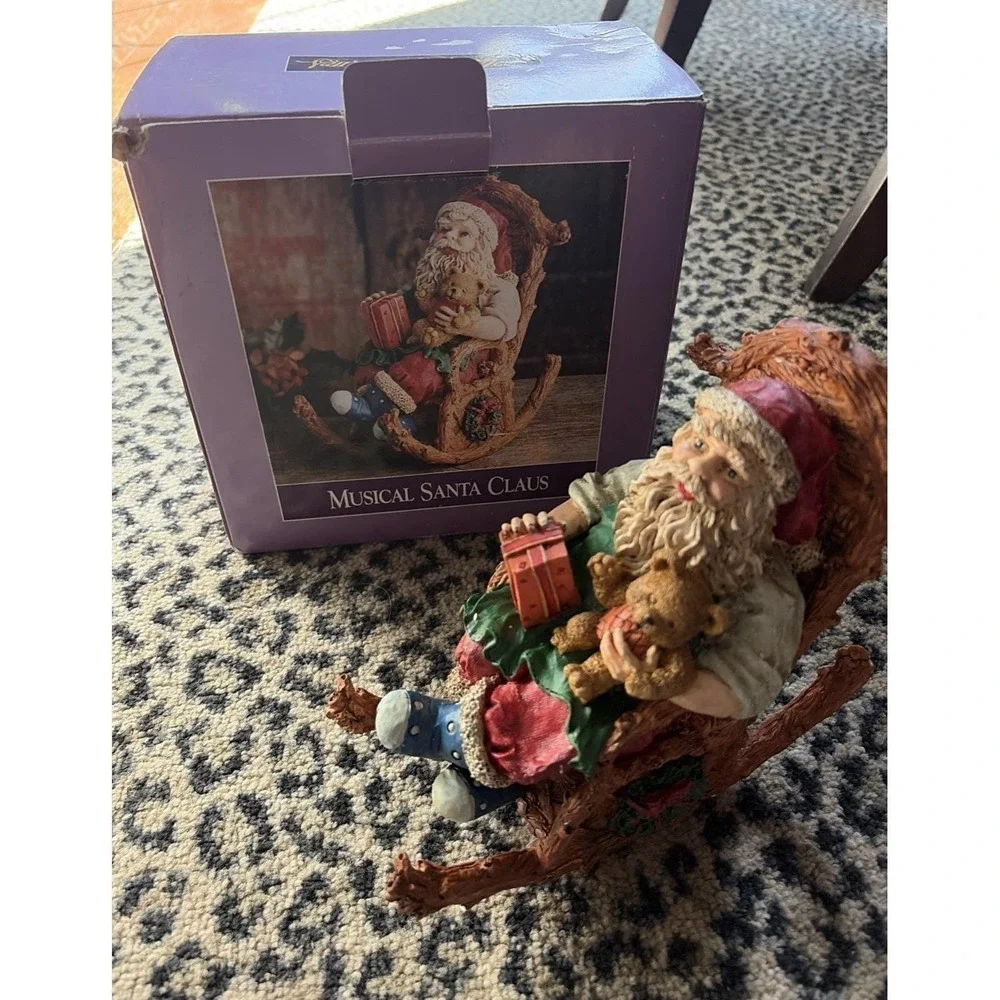 NIB Classic Treasures MUSICAL SANTA CLAUS Sitting in Rocking‎ Chair Vtg Wal Mart